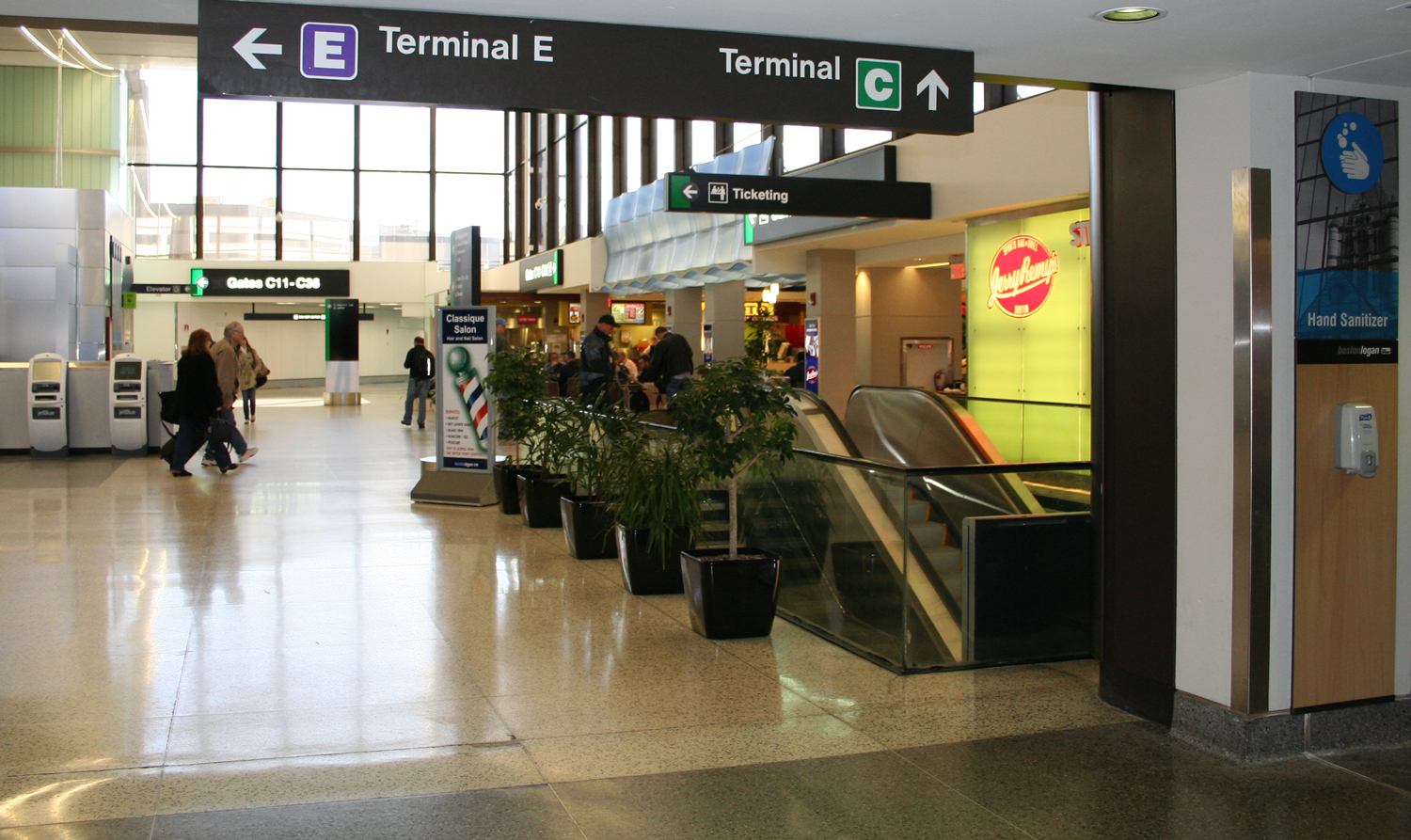 Terminal C Amenity Signage Project • Fennick McCredie Architecture